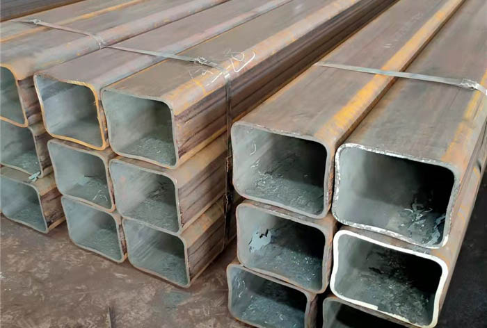 且末大口径无缝方管